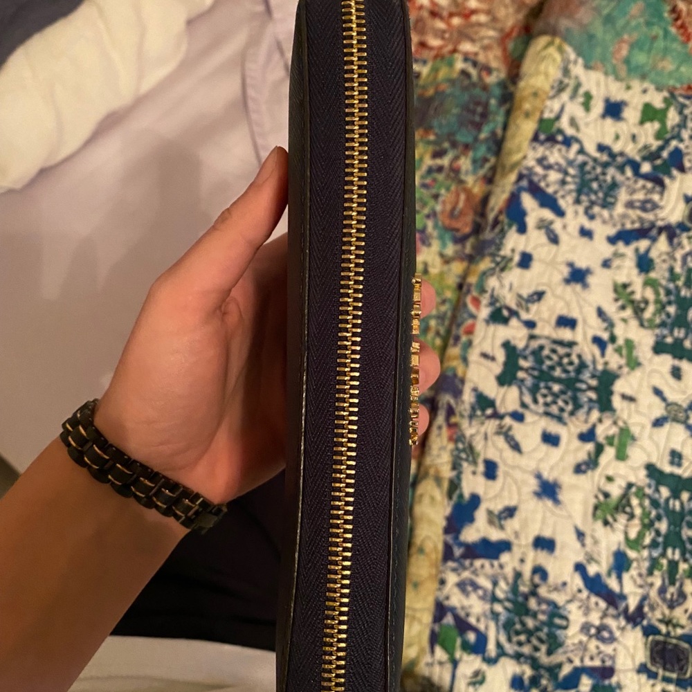 Wallet - Picture 4 of 5
